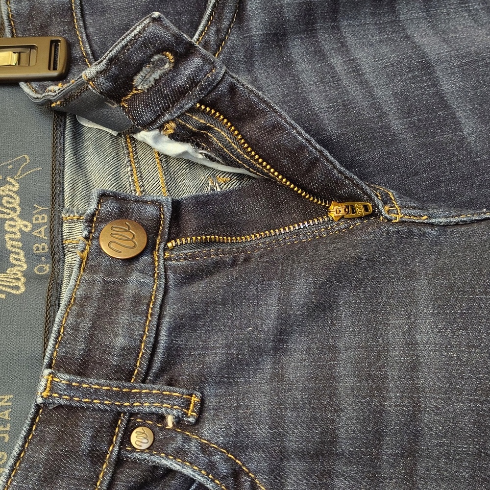 Wrangler Q Baby Ultimate Riding Jean Dark Wash Boot Cut Jeans - Picture 5 of 13